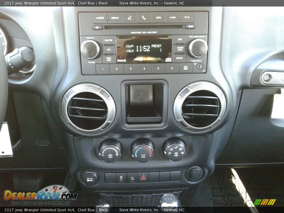 2017 Jeep Wrangler Unlimited Sport 4x4 Chief Blue / Black Photo #21