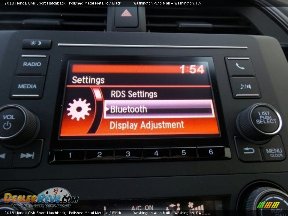 Controls of 2018 Honda Civic Sport Hatchback Photo #21