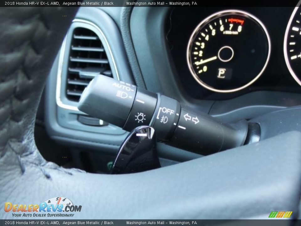 Controls of 2018 Honda HR-V EX-L AWD Photo #16