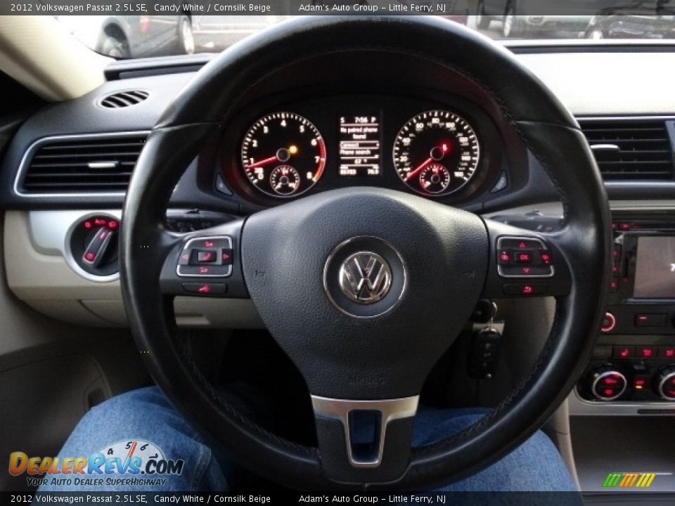 2012 Volkswagen Passat 2.5L SE Candy White / Cornsilk Beige Photo #18