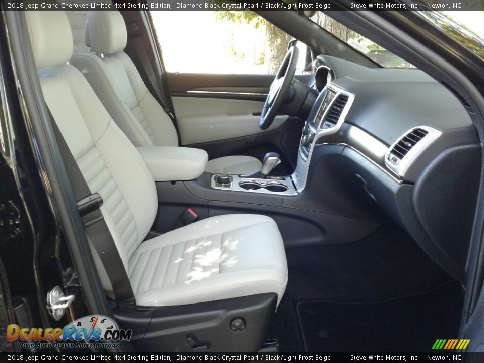 2018 Jeep Grand Cherokee Limited 4x4 Sterling Edition Diamond Black Crystal Pearl / Black/Light Frost Beige Photo #15