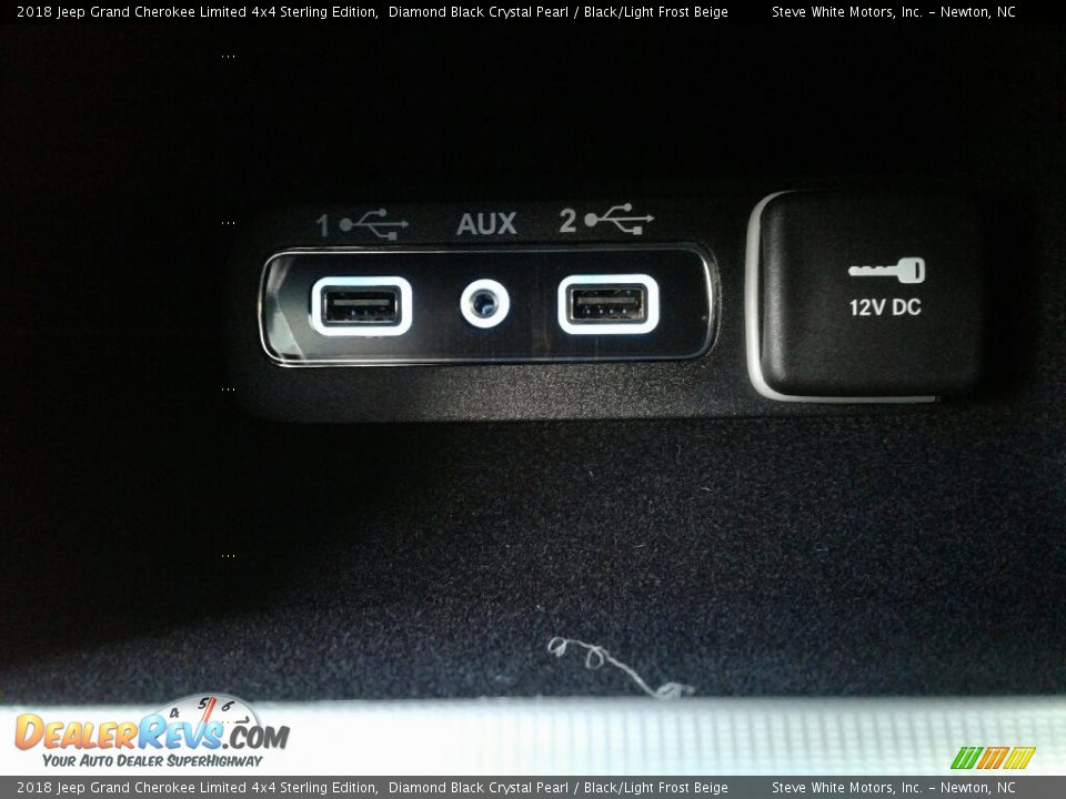 2018 Jeep Grand Cherokee Limited 4x4 Sterling Edition Diamond Black Crystal Pearl / Black/Light Frost Beige Photo #27