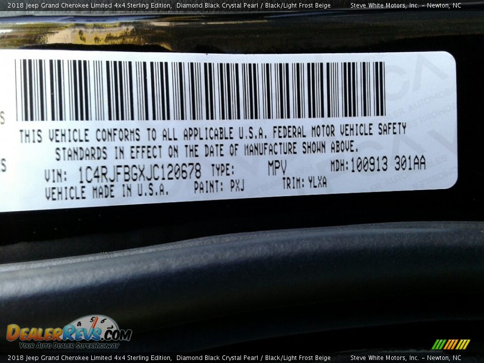2018 Jeep Grand Cherokee Limited 4x4 Sterling Edition Diamond Black Crystal Pearl / Black/Light Frost Beige Photo #33