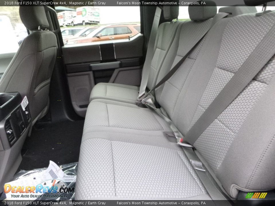 Rear Seat of 2018 Ford F150 XLT SuperCrew 4x4 Photo #9