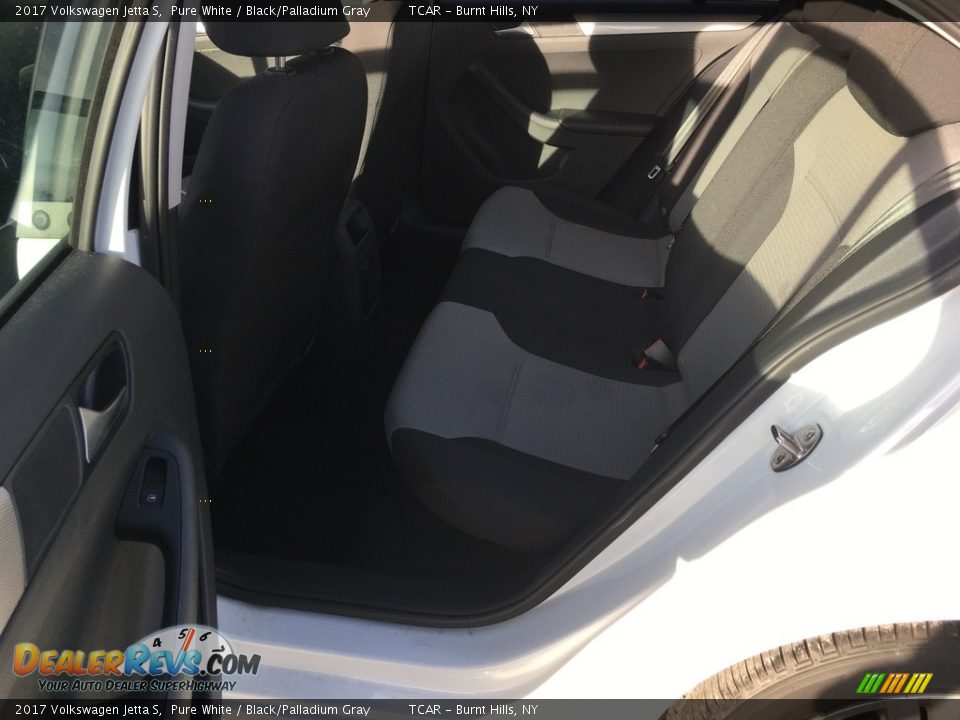 2017 Volkswagen Jetta S Pure White / Black/Palladium Gray Photo #11