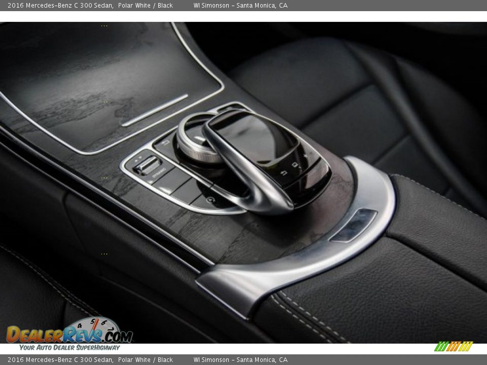 2016 Mercedes-Benz C 300 Sedan Polar White / Black Photo #20