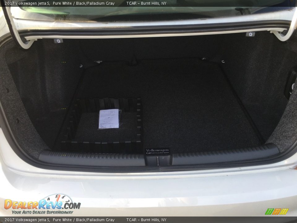 2017 Volkswagen Jetta S Pure White / Black/Palladium Gray Photo #12