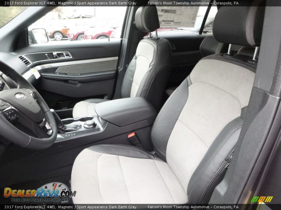 2017 Ford Explorer XLT 4WD Magnetic / Sport Appearance Dark Earth Gray Photo #11