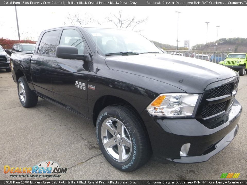 2018 Ram 1500 Express Crew Cab 4x4 Brilliant Black Crystal Pearl / Black/Diesel Gray Photo #7