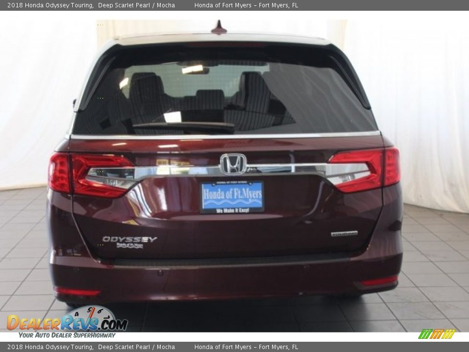 2018 Honda Odyssey Touring Deep Scarlet Pearl / Mocha Photo #7