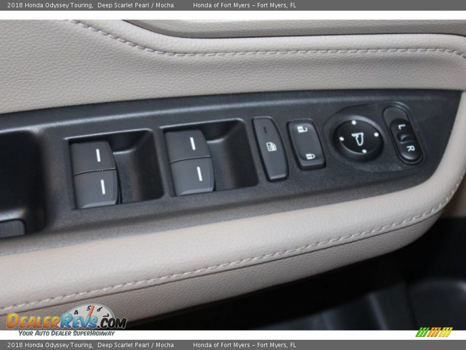 2018 Honda Odyssey Touring Deep Scarlet Pearl / Mocha Photo #11
