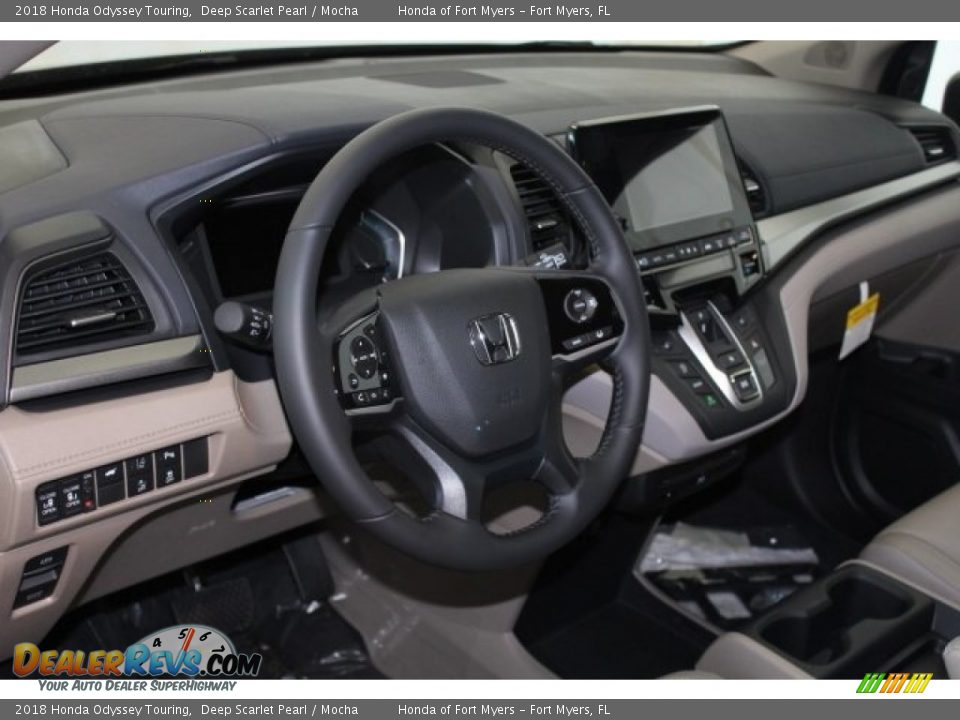 2018 Honda Odyssey Touring Deep Scarlet Pearl / Mocha Photo #13