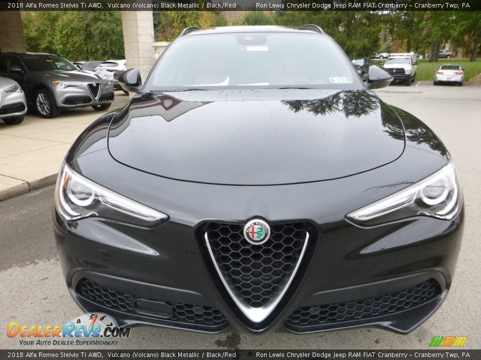 2018 Alfa Romeo Stelvio Ti AWD Vulcano (Volcano) Black Metallic / Black/Red Photo #12