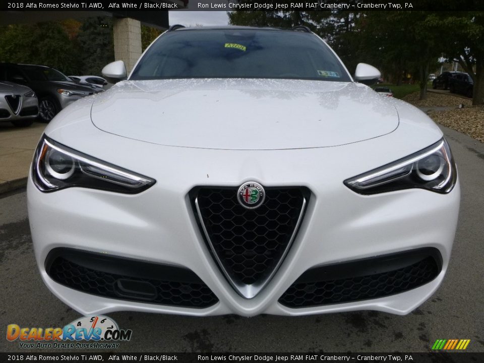 2018 Alfa Romeo Stelvio Ti AWD Alfa White / Black/Black Photo #12
