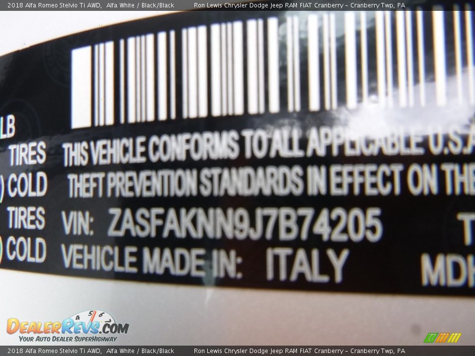 2018 Alfa Romeo Stelvio Ti AWD Alfa White / Black/Black Photo #21