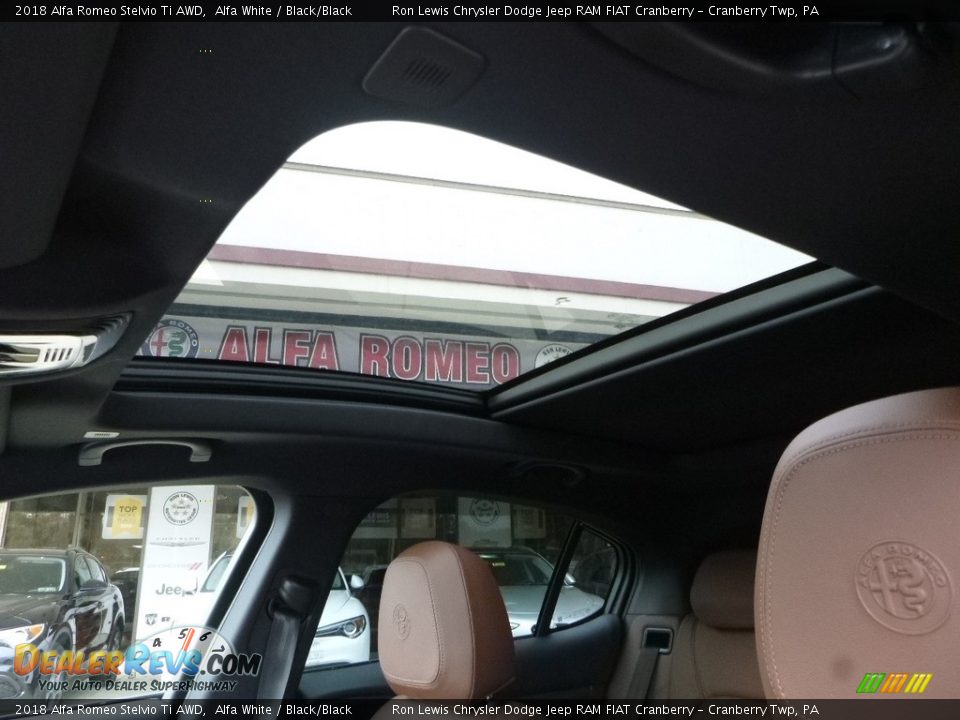 2018 Alfa Romeo Stelvio Ti AWD Alfa White / Black/Black Photo #22