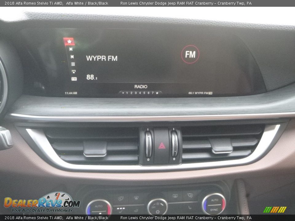 2018 Alfa Romeo Stelvio Ti AWD Alfa White / Black/Black Photo #24