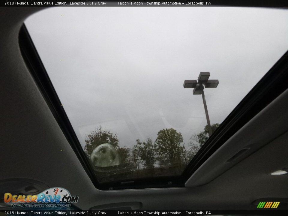 2018 Hyundai Elantra Value Edition Lakeside Blue / Gray Photo #13