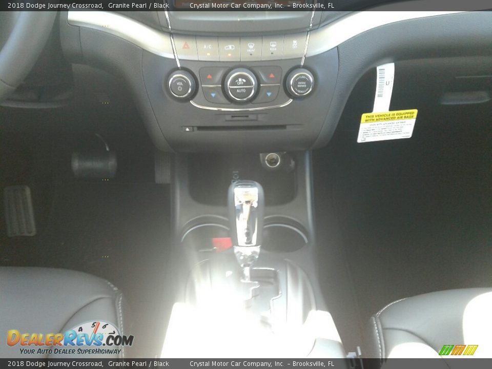 2018 Dodge Journey Crossroad Granite Pearl / Black Photo #16