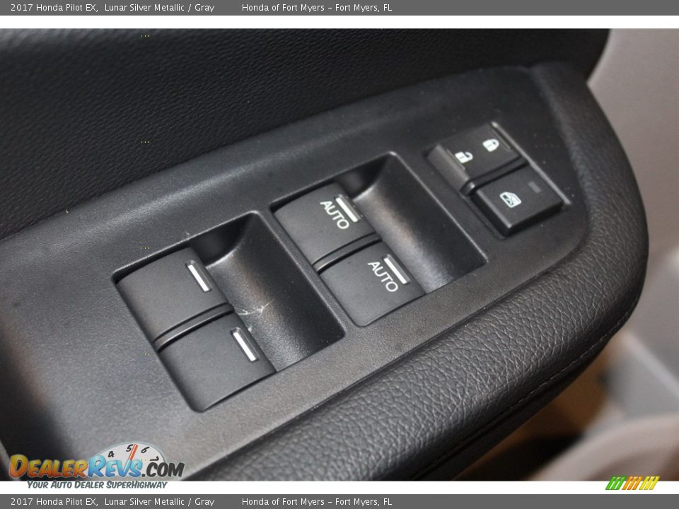 2017 Honda Pilot EX Lunar Silver Metallic / Gray Photo #9