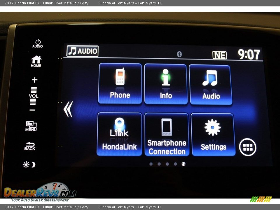 2017 Honda Pilot EX Lunar Silver Metallic / Gray Photo #17