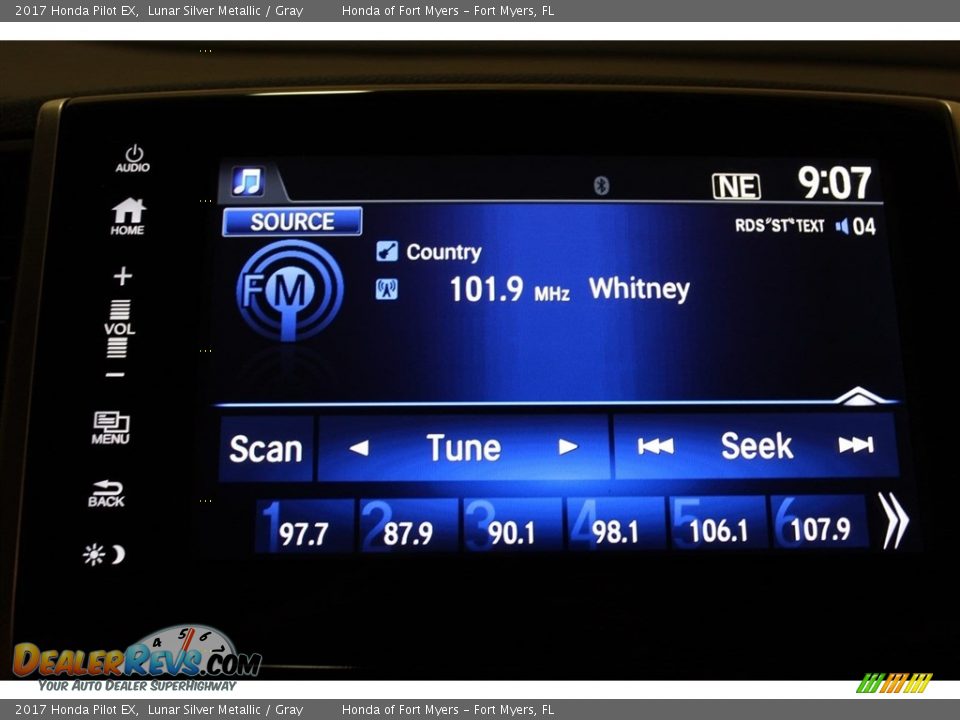 2017 Honda Pilot EX Lunar Silver Metallic / Gray Photo #18