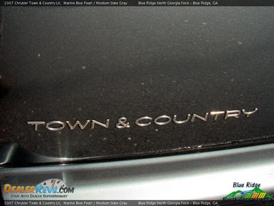 2007 Chrysler Town & Country LX Marine Blue Pearl / Medium Slate Gray Photo #27