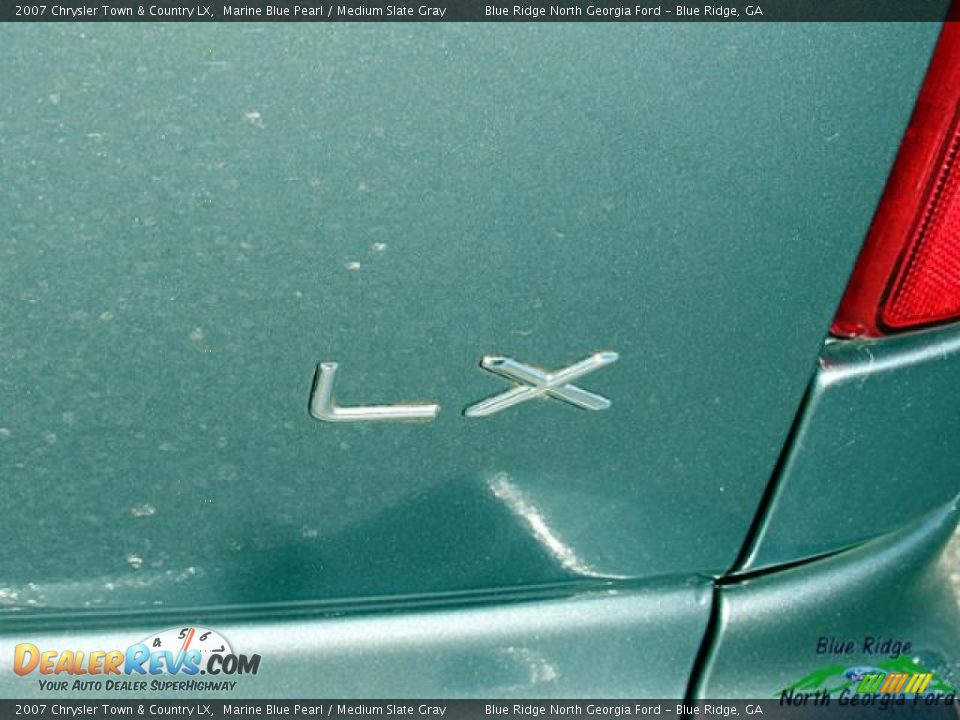 2007 Chrysler Town & Country LX Marine Blue Pearl / Medium Slate Gray Photo #28