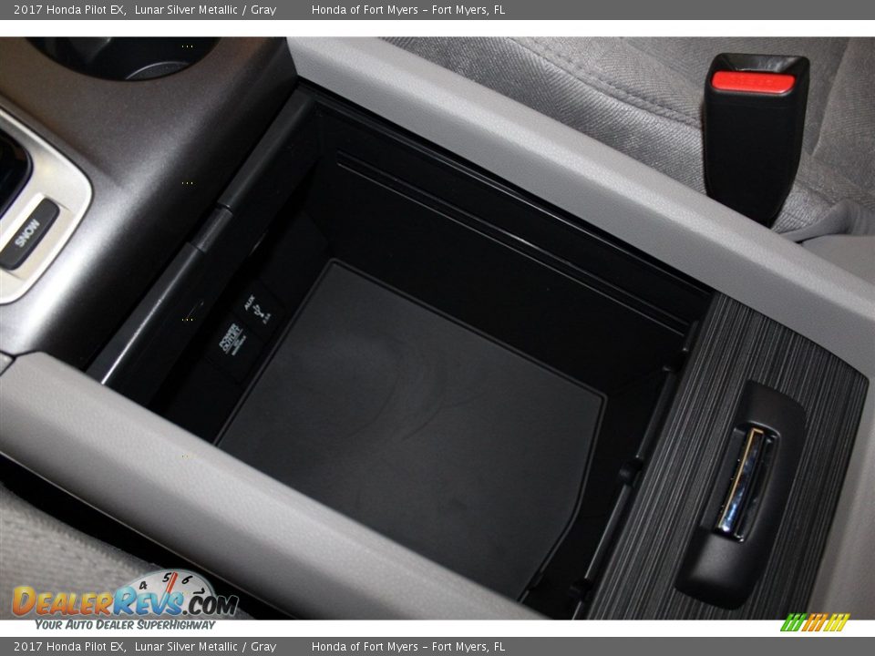 2017 Honda Pilot EX Lunar Silver Metallic / Gray Photo #24