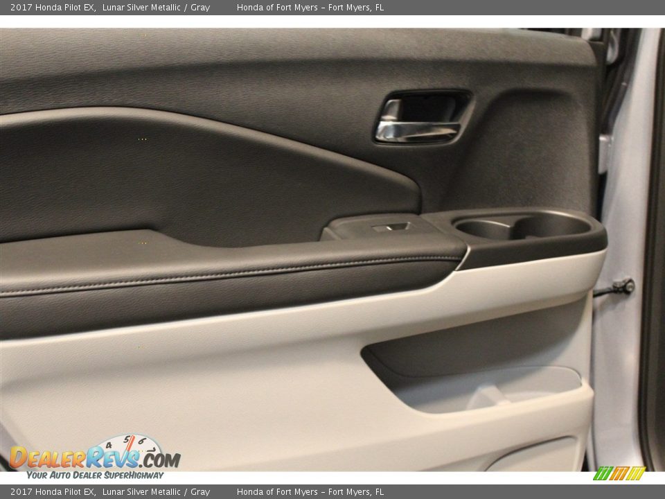 2017 Honda Pilot EX Lunar Silver Metallic / Gray Photo #25