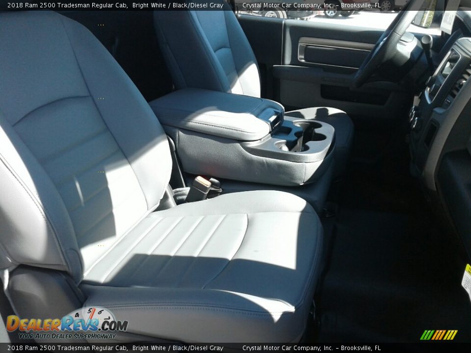 2018 Ram 2500 Tradesman Regular Cab Bright White / Black/Diesel Gray Photo #12