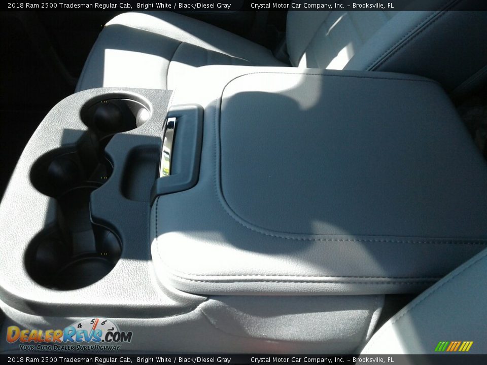 2018 Ram 2500 Tradesman Regular Cab Bright White / Black/Diesel Gray Photo #18