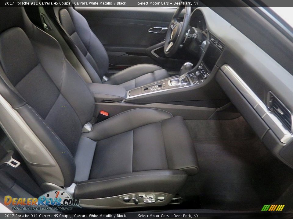 Front Seat of 2017 Porsche 911 Carrera 4S Coupe Photo #23