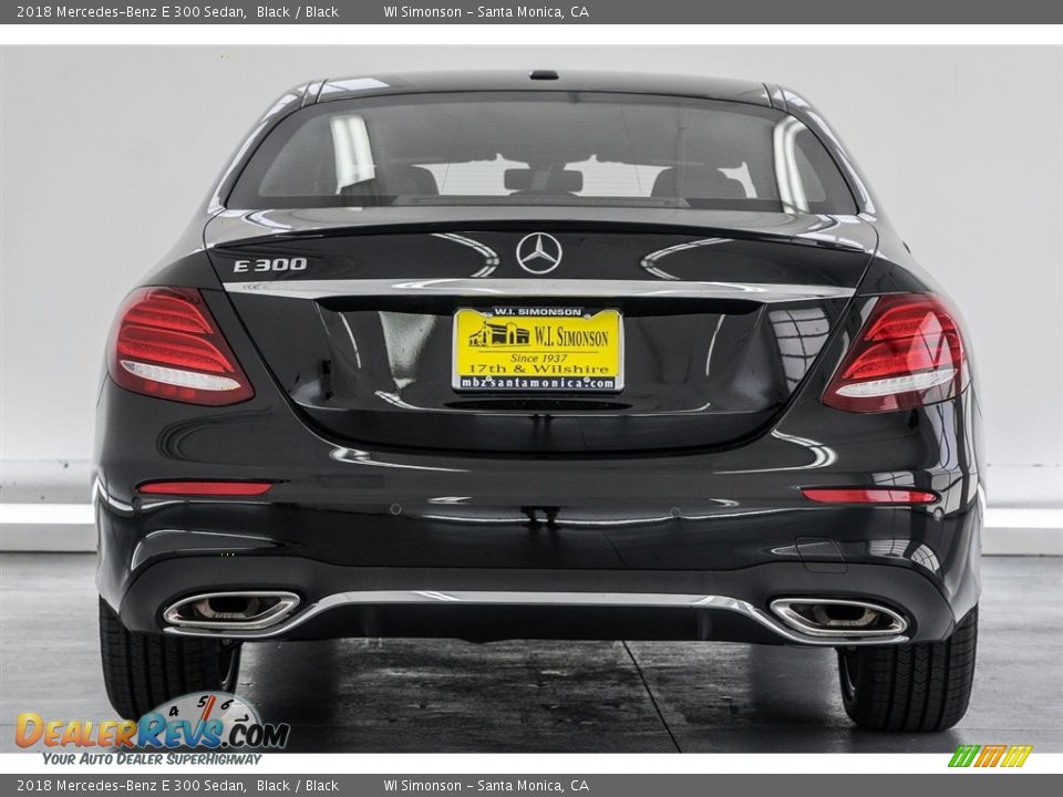 2018 Mercedes-Benz E 300 Sedan Black / Black Photo #4