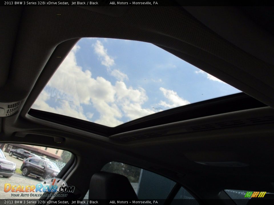 2013 BMW 3 Series 328i xDrive Sedan Jet Black / Black Photo #10