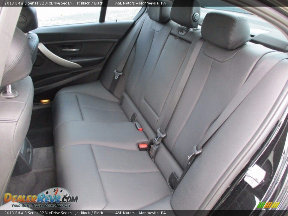 2013 BMW 3 Series 328i xDrive Sedan Jet Black / Black Photo #13