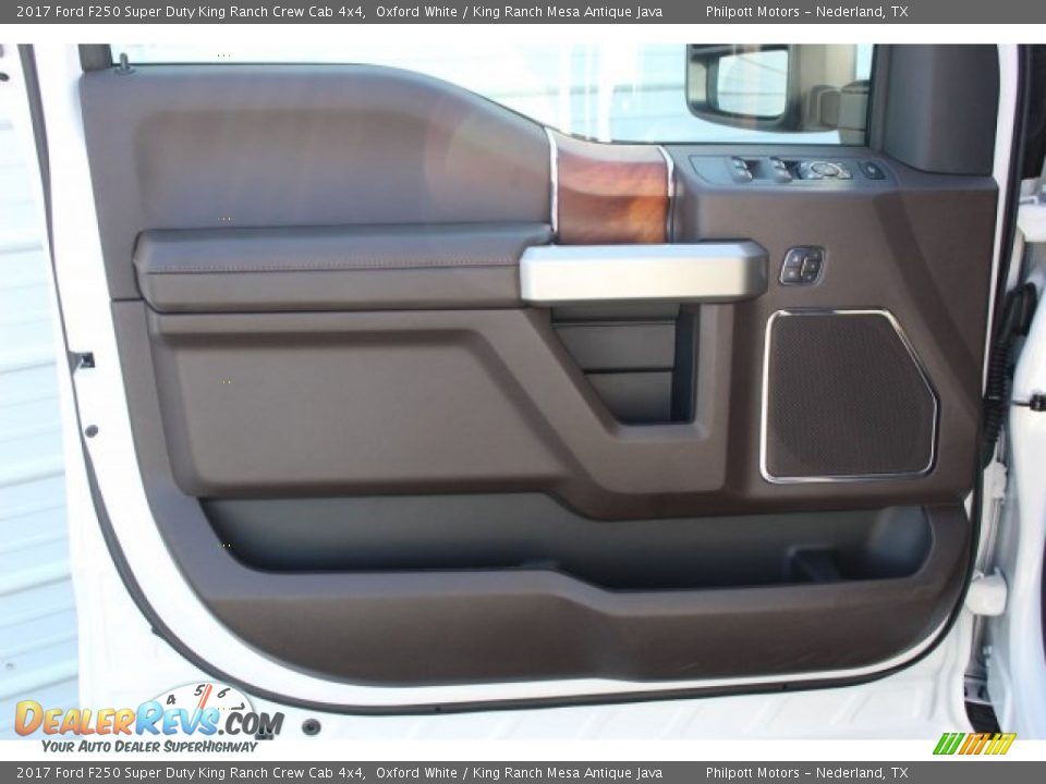 2017 Ford F250 Super Duty King Ranch Crew Cab 4x4 Oxford White / King Ranch Mesa Antique Java Photo #9