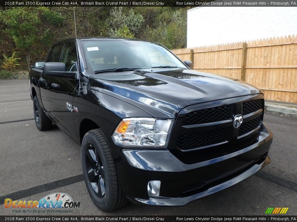 2018 Ram 1500 Express Crew Cab 4x4 Brilliant Black Crystal Pearl / Black/Diesel Gray Photo #7