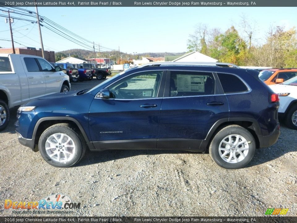 2018 Jeep Cherokee Latitude Plus 4x4 Patriot Blue Pearl / Black Photo #2