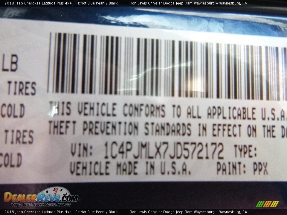 2018 Jeep Cherokee Latitude Plus 4x4 Patriot Blue Pearl / Black Photo #15