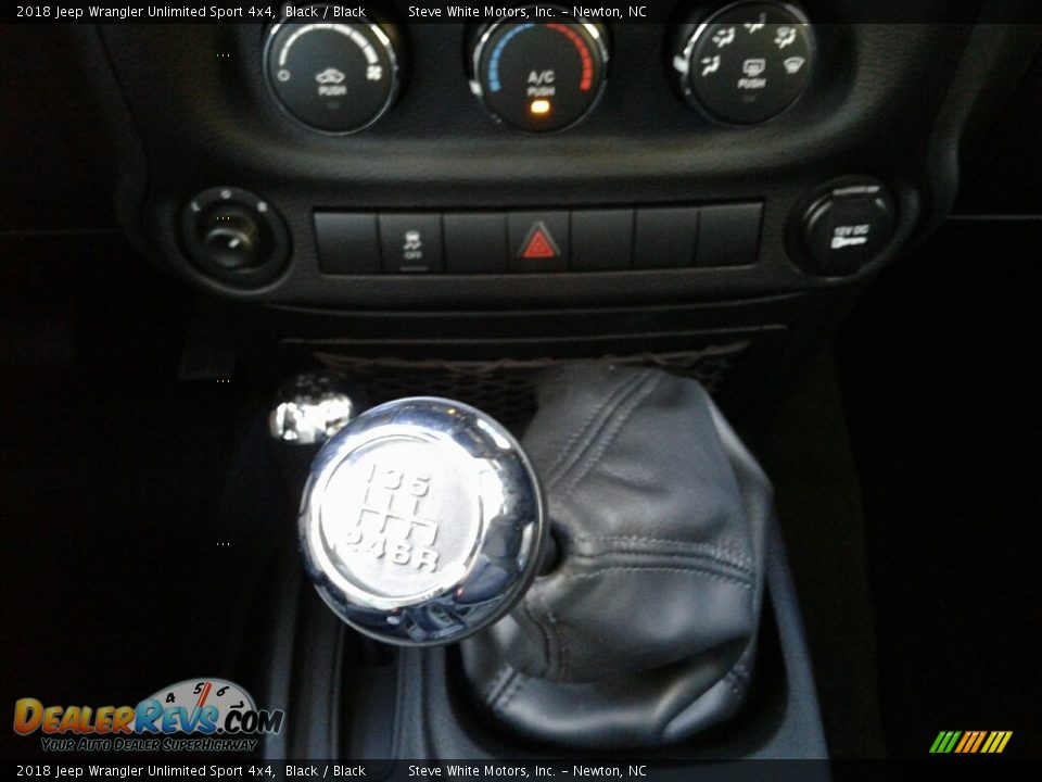 2018 Jeep Wrangler Unlimited Sport 4x4 Shifter Photo #21