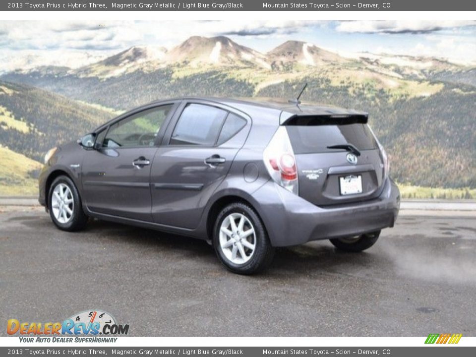 2013 Toyota Prius c Hybrid Three Magnetic Gray Metallic / Light Blue Gray/Black Photo #8