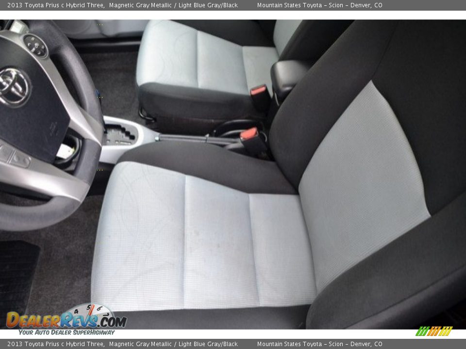 2013 Toyota Prius c Hybrid Three Magnetic Gray Metallic / Light Blue Gray/Black Photo #11