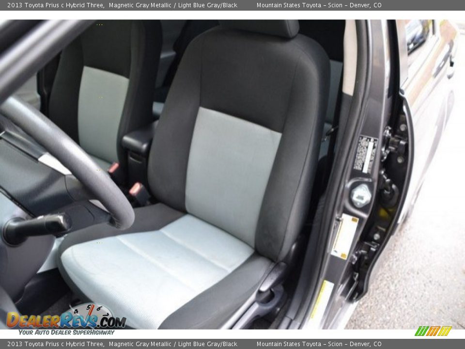 2013 Toyota Prius c Hybrid Three Magnetic Gray Metallic / Light Blue Gray/Black Photo #12