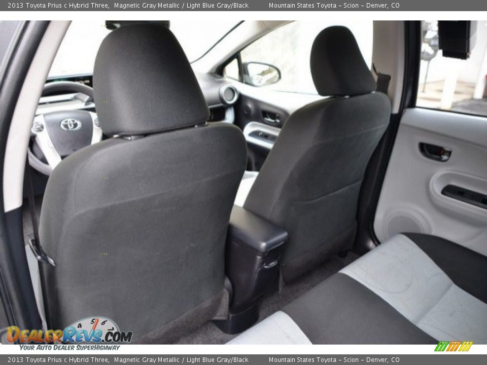 2013 Toyota Prius c Hybrid Three Magnetic Gray Metallic / Light Blue Gray/Black Photo #19