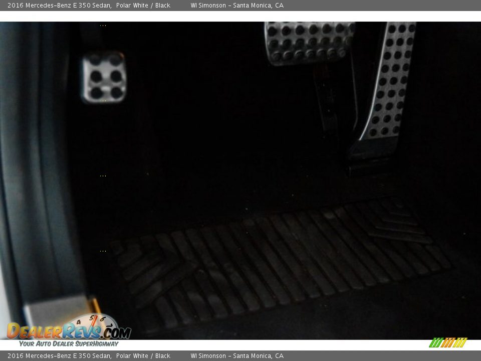 2016 Mercedes-Benz E 350 Sedan Polar White / Black Photo #21