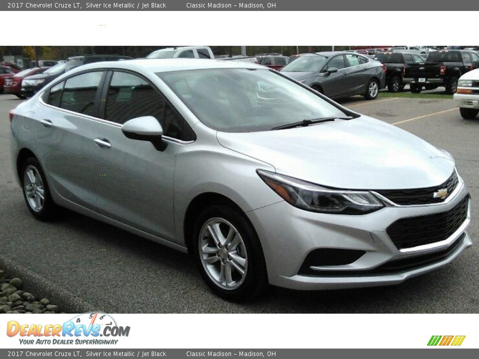 2017 Chevrolet Cruze LT Silver Ice Metallic / Jet Black Photo #3