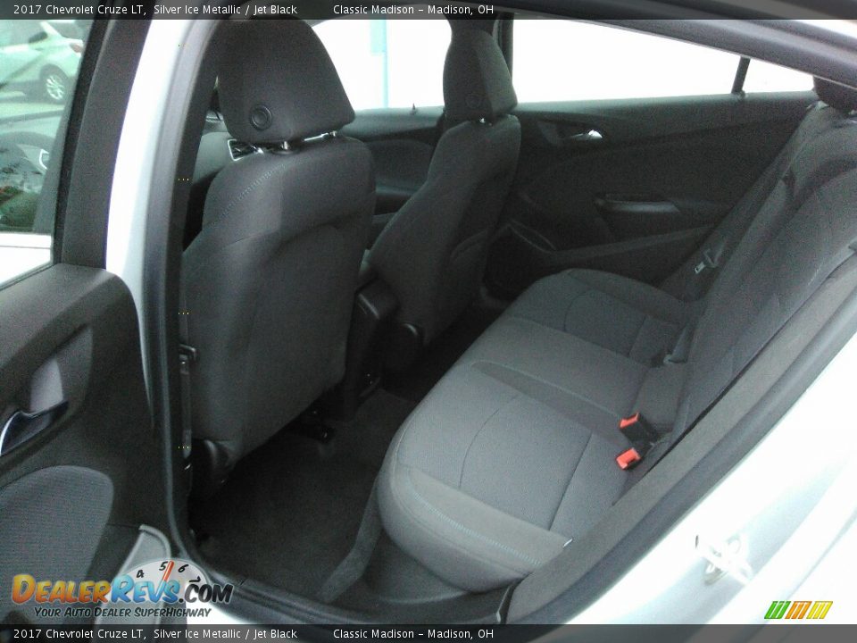 2017 Chevrolet Cruze LT Silver Ice Metallic / Jet Black Photo #18
