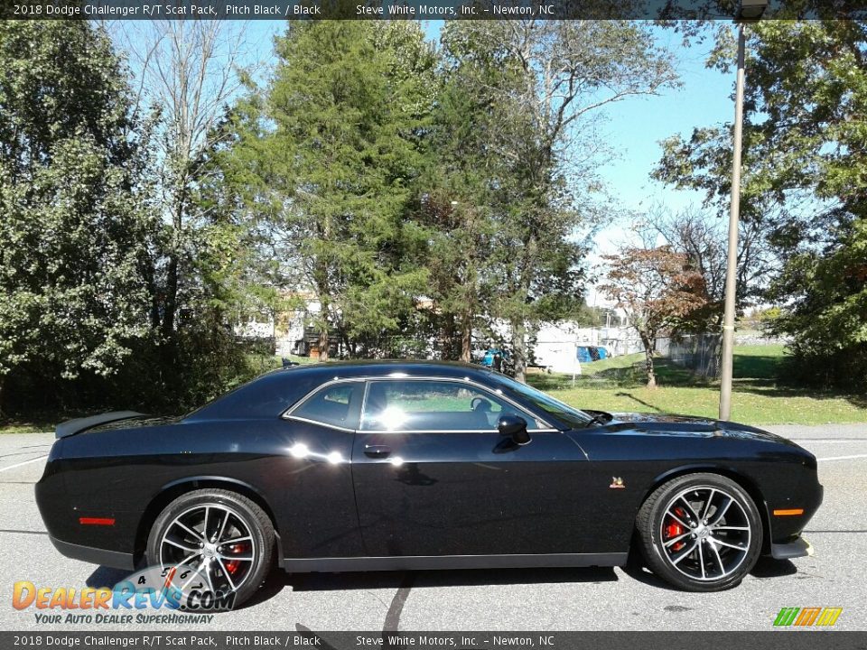 2018 Dodge Challenger R/T Scat Pack Pitch Black / Black Photo #5