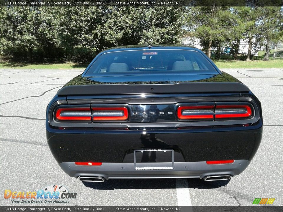 2018 Dodge Challenger R/T Scat Pack Pitch Black / Black Photo #7
